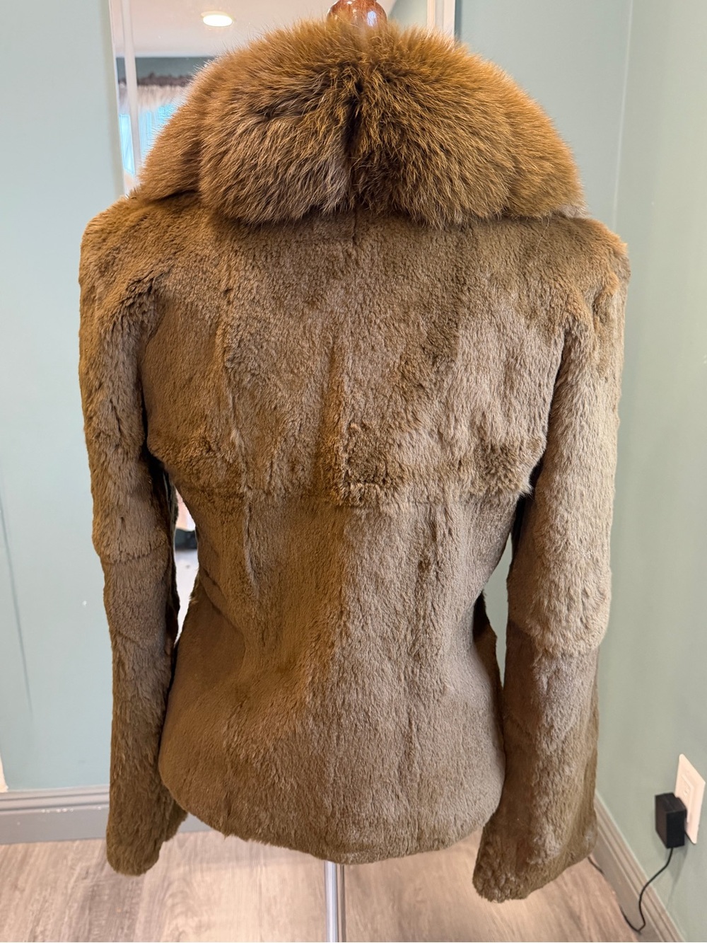 Vintage Olive Rabbit Fur Jacket with Genuine Fox Fur Collar Coat - Picture 3 of 8